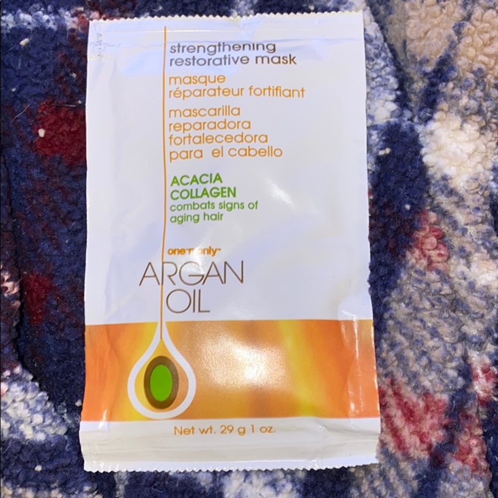 Argan Oil Strengthening Restorative Hair Mask